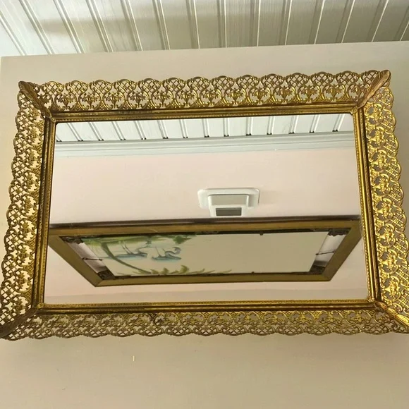 Vintage Gold Filigree Elegant Gold Framed Mirror Tray. - Picture 5 of 11